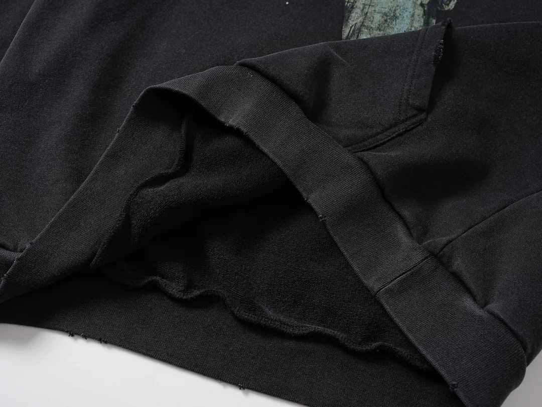 【 . Quality】BALENCI*GA/ .2024 。 2024New Arrival. Y ， ， . 。 . Authentic ， ！ ZP 。 460 ， . ， ，。 。 ， ， 。 。 OS . Same Style ：BL 238926 ： Size：XS S M L